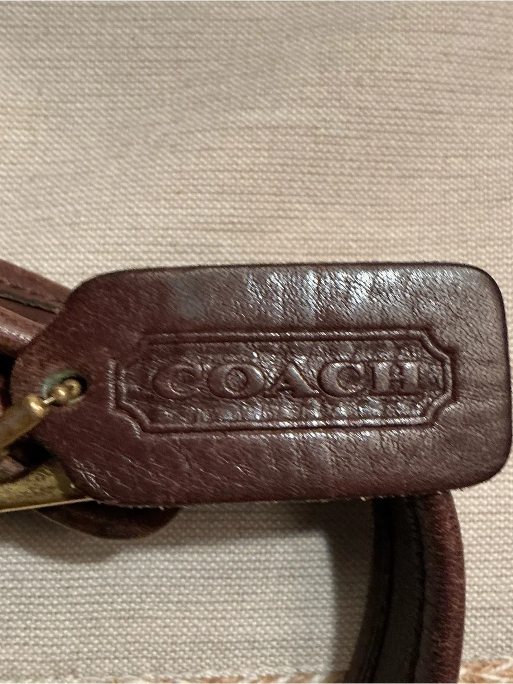 Extremely rare Costa Rica Authentic Coach Dark 9080 shoulder  Bag